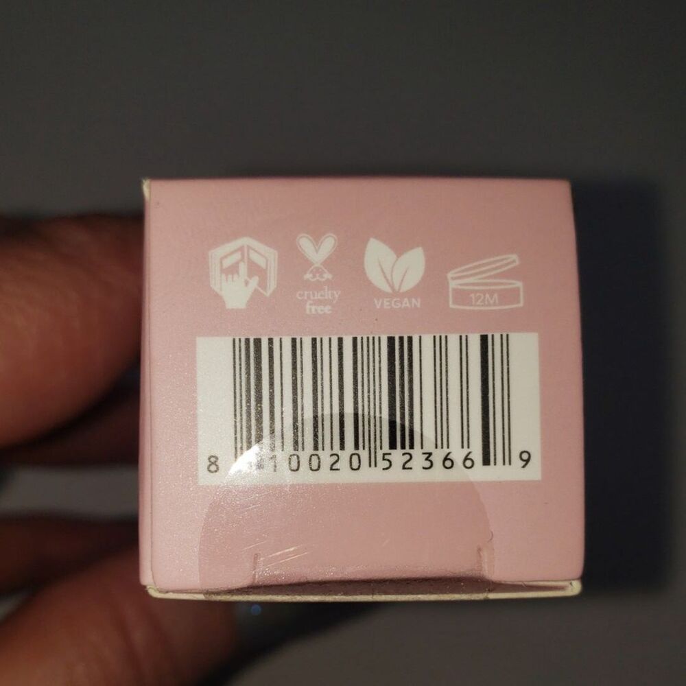 Prolux Matte Foundation Shell NEW - Picture 3 of 4